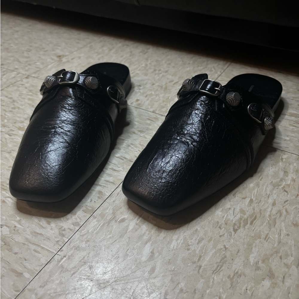 Balenciaga Cosy Cagole Mule